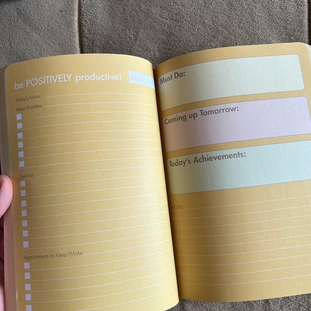 Notebook/journal - Picture 5 of 5